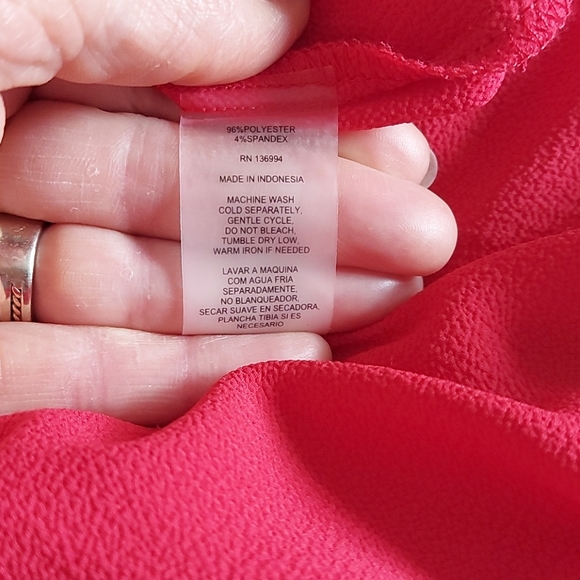 Red hot blouse tunic size L front zipper - Picture 4 of 7